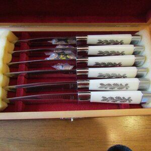 Steak Knives Ivory Leaf & Acorn Stainless Steel Wood Box Vintage Japan Set Of 6